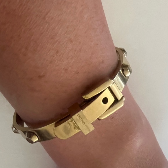 Micheal Kors Gold Buckle Bracelet - Picture 4 of 7